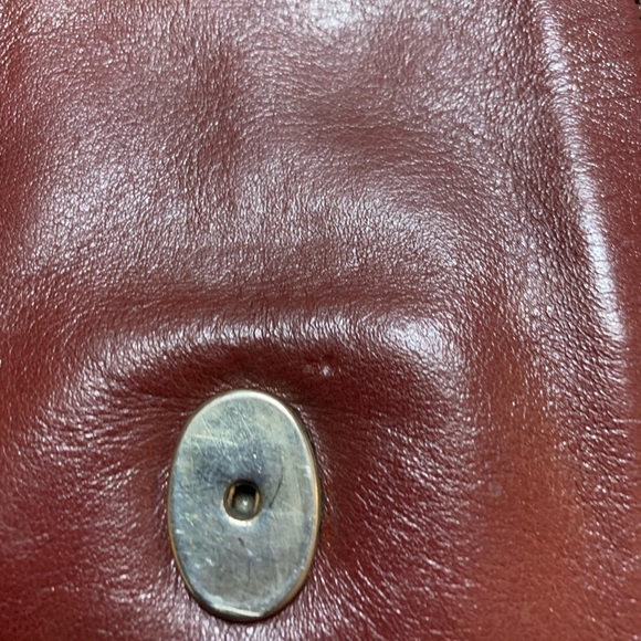 Etienne Aigner burgundy Vintage handbag - Picture 8 of 8